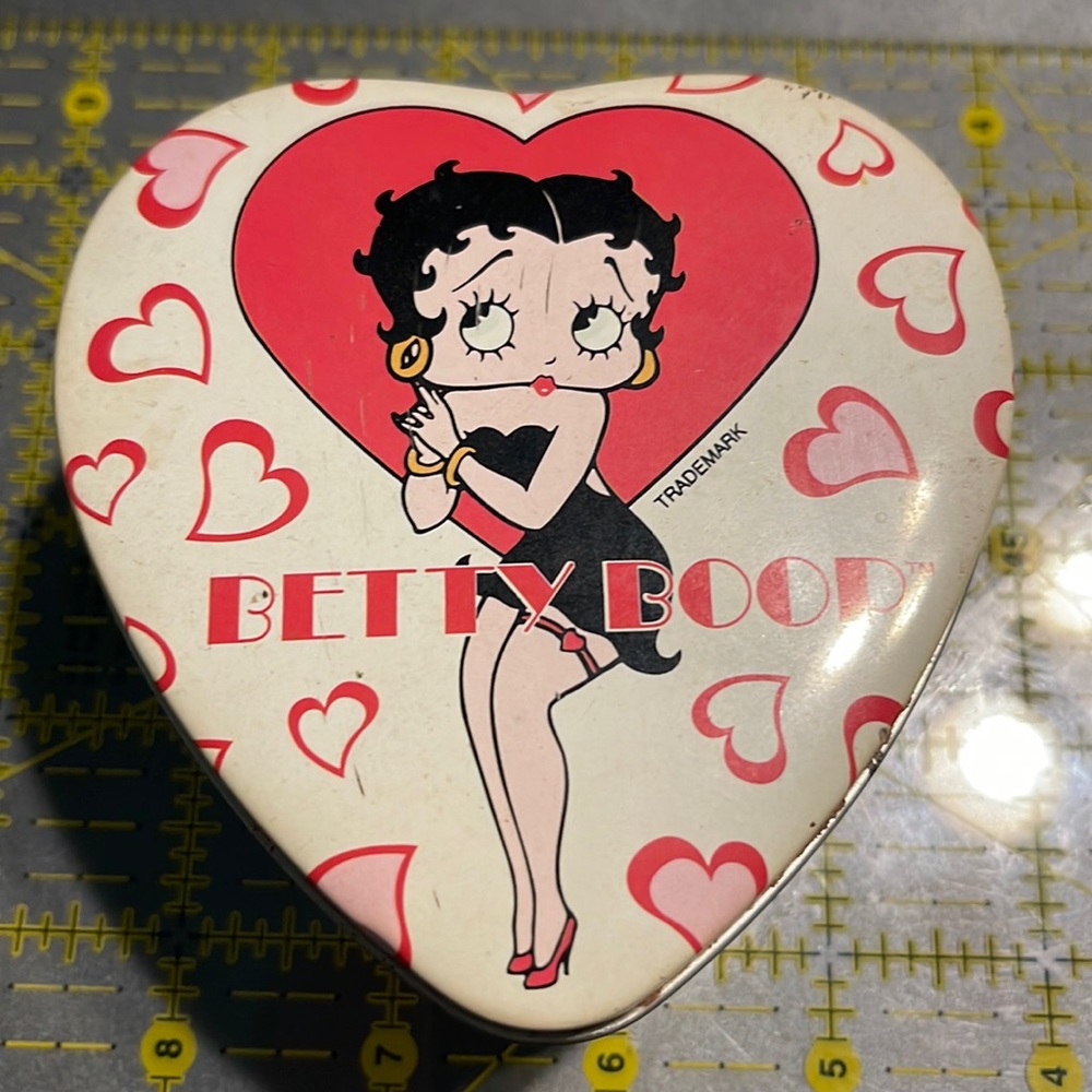Betty Boop Watch in Tin
